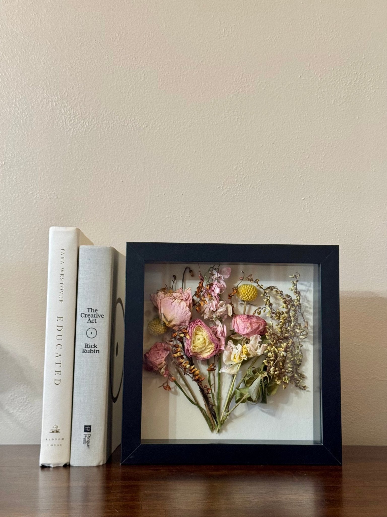 【美品】PaulSmith shadow flower arrangement Shadow Box Frame Wall Art Handcrafted Black Orchids Roses Silver